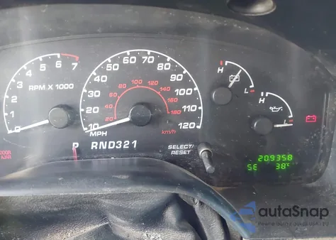 2002 Ford Explorer Xlt из США, поврежденный, VIN 1FMZU73E12ZC38042